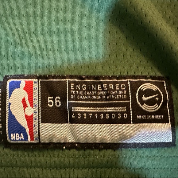 Nike Dri-Fit Men’s Milwaukee Bucks Malcolm Brogdon #13 Jersey XXL - Picture 6 of 7